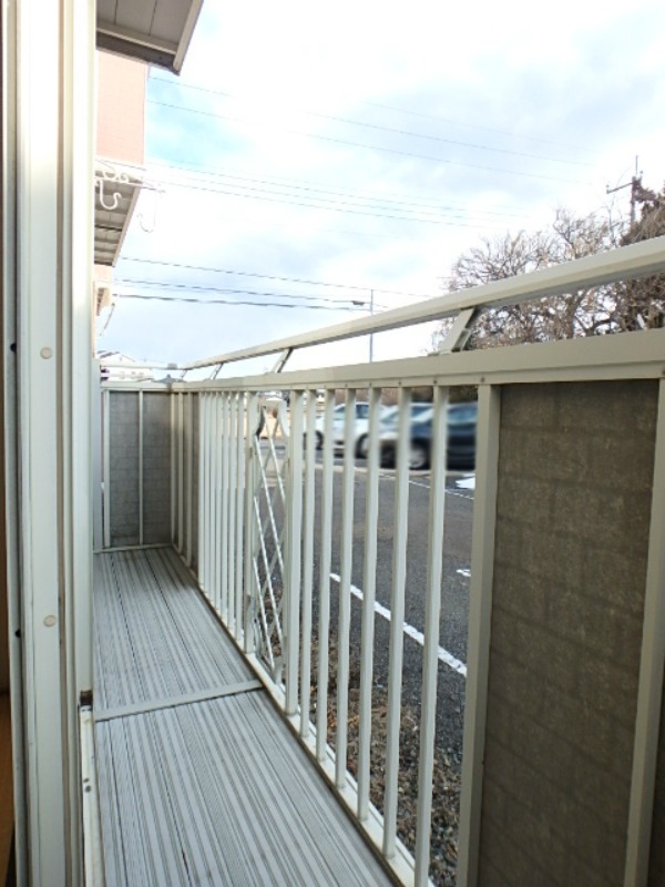 バルコニー　図面と現状に相違がある場合には現状を優先