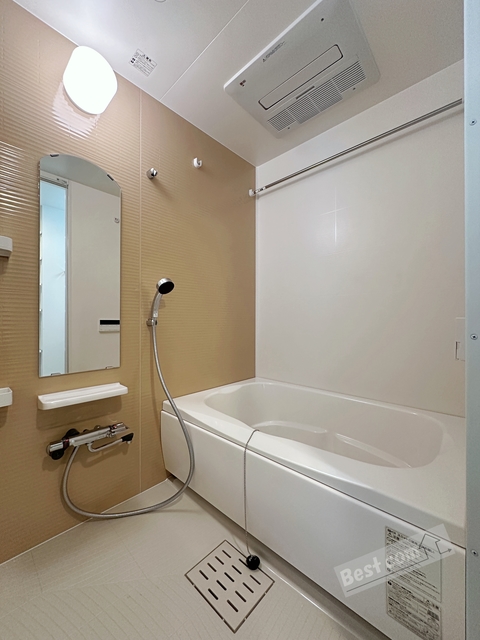 バス・シャワールーム　追い焚き付で寒い日も温まります♪