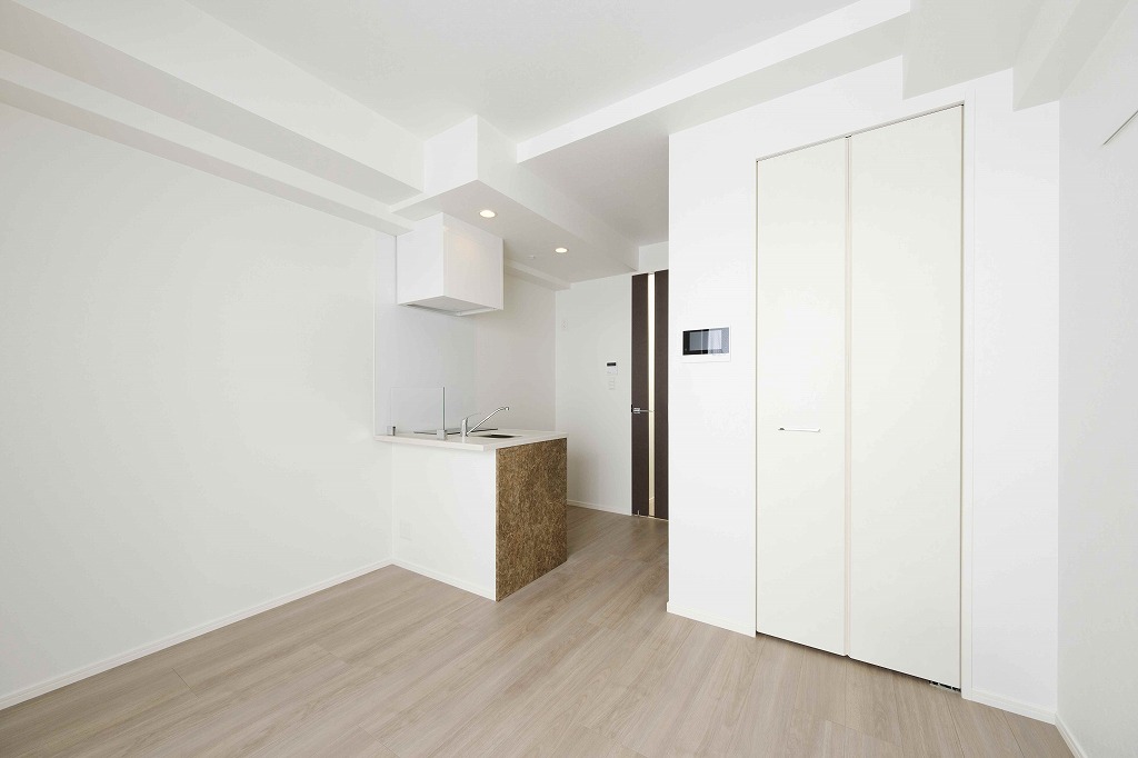 居室・リビング　同建築シリーズの内装写真となります。 ※参考イメージ