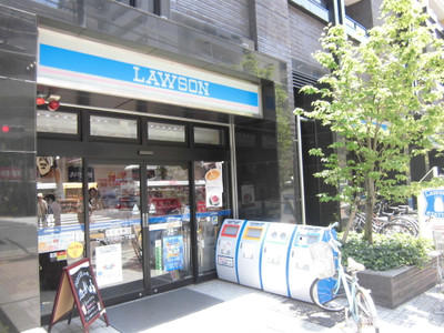 コンビニ　ローソン小石川1丁目店（コンビニ）まで257m