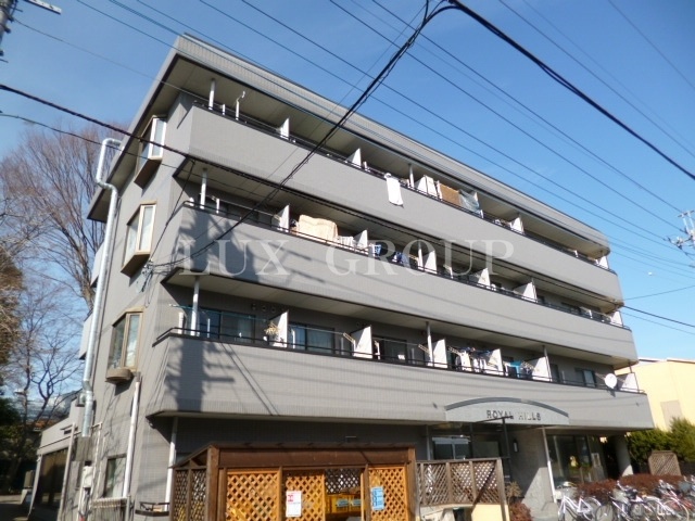 【立川市高松町のマンションの建物外観】