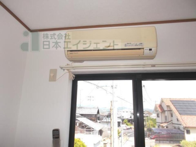 【松山市勝岡町のアパートのその他設備】