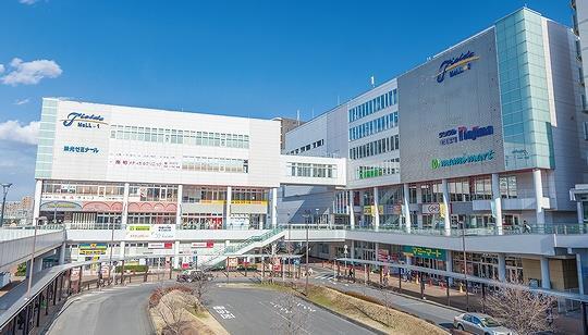 【柏市東中新宿のマンションのショッピングセンター】