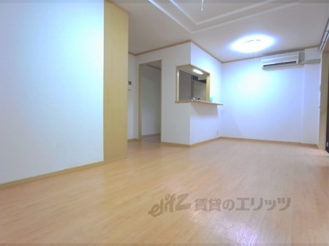 居室・リビング　リビング