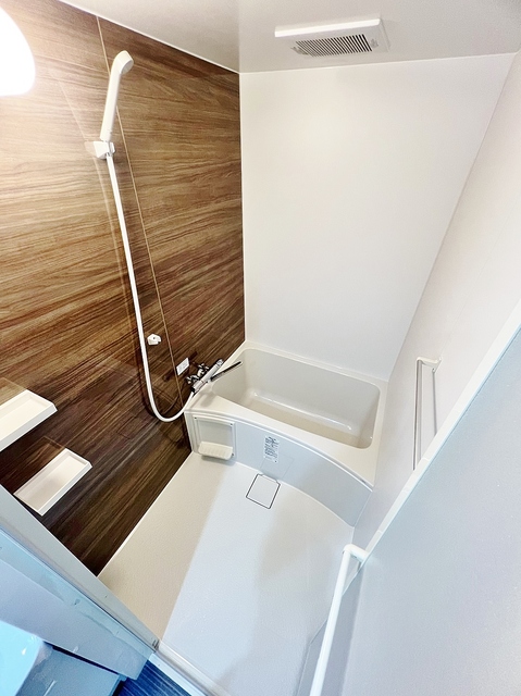 バス・シャワールーム　浴室