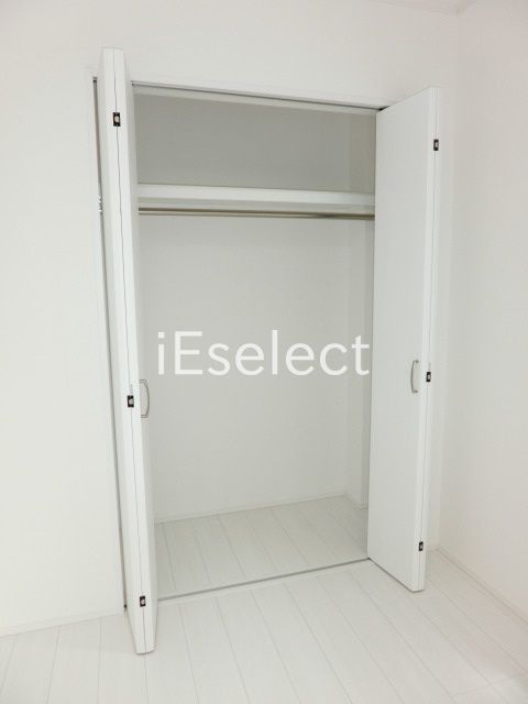 収納　お洋服の収納に