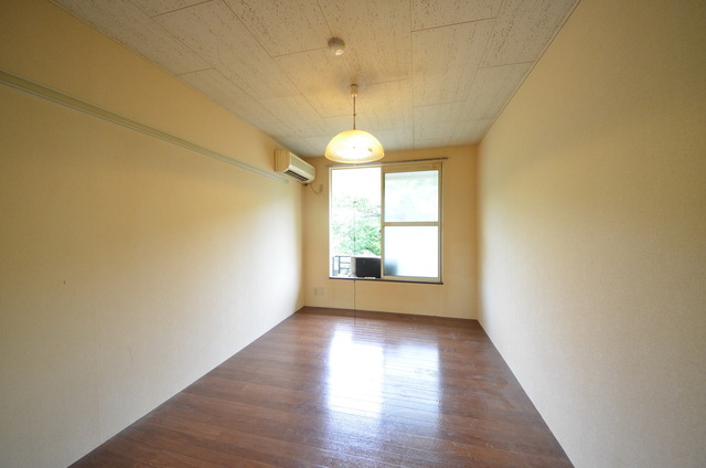 居室・リビング　★開放感のあるお部屋★