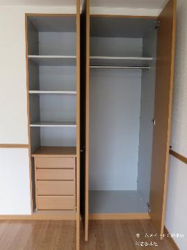 収納　クローゼット