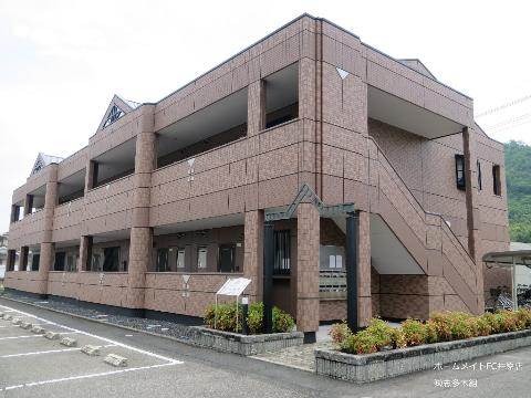 建物外観　外観写真（昼）