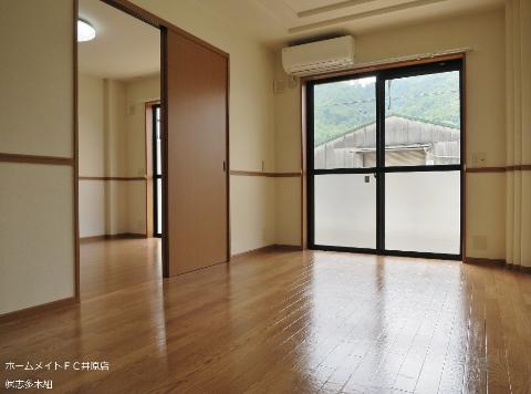 居室・リビング　リビング