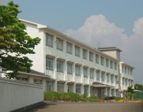 小学校　奈良市立佐保台小学校（小学校）まで842m