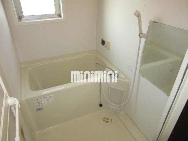 バス・シャワールーム　日々の疲れを癒すお風呂です。