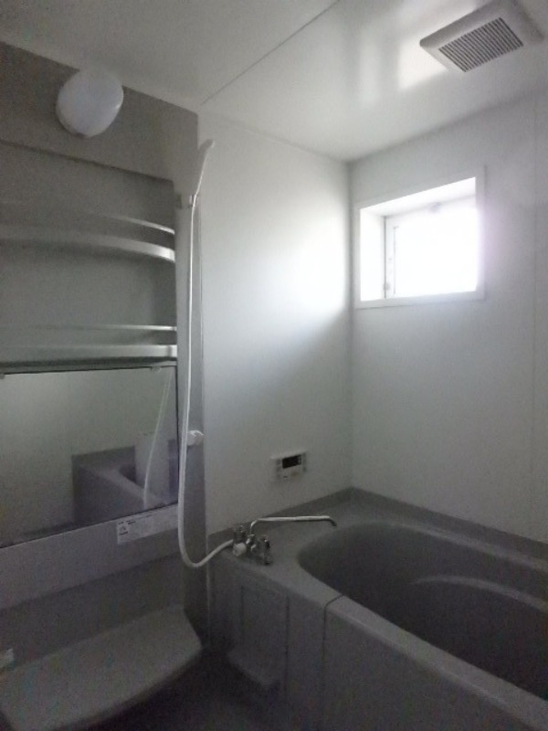 バス・シャワールーム　図面と現状に相違がある場合には現状を優先