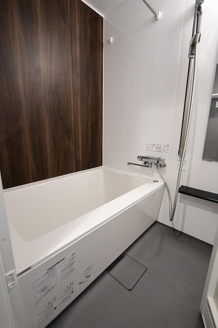 バス・シャワールーム　バス※別部屋参考写真