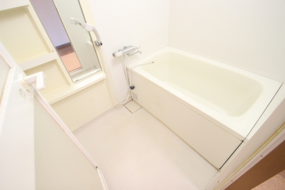 バス・シャワールーム　※別号室の写真となります