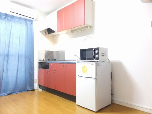 キッチン　３口ガスコンロ仕様のお部屋です。