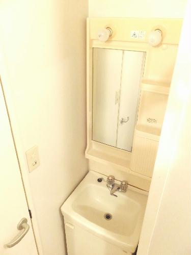 洗面設備　独立洗面台