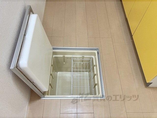 その他　床下収納