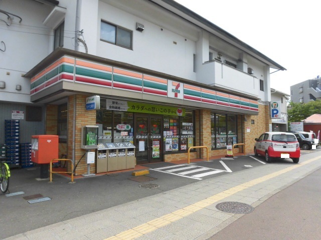 コンビニ　セブンイレブン仙台台原駅前店（コンビニ）まで500m