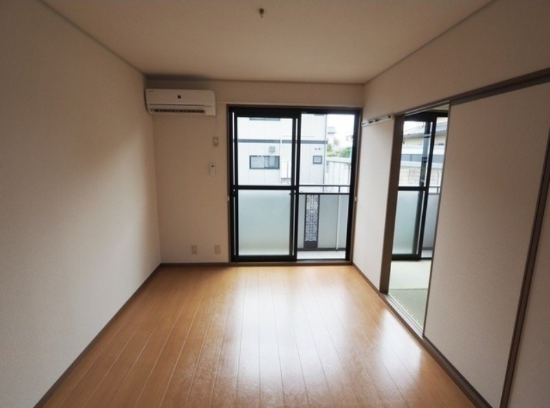 居室・リビング　図面と現状に相違がある場合には現状を優先