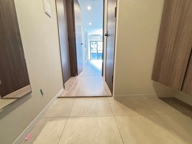 玄関　詳細は、RISUMO江坂本店までお問合せください♪