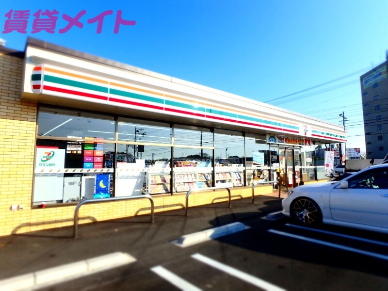 コンビニ　セブンイレブン朝日町小向店（コンビニ）まで976m