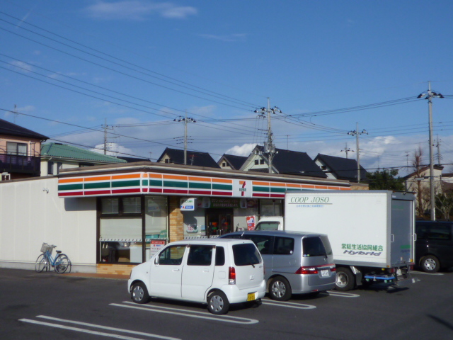 コンビニ　セブンイレブン竜ケ崎長山6丁目店（コンビニ）まで1587m