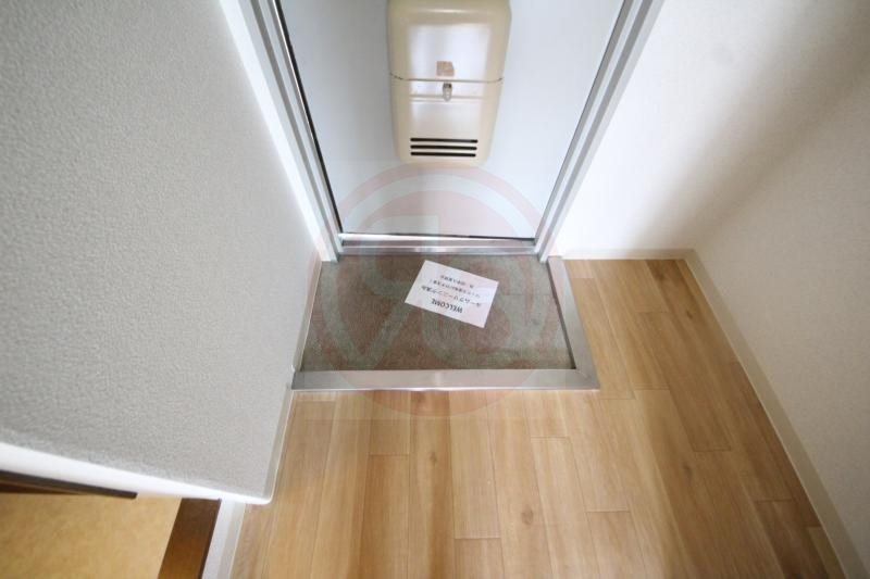 玄関　収納もある玄関です