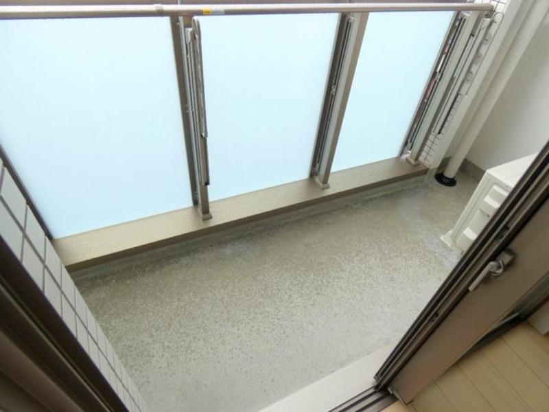 バルコニー　図面と現状に相違がある場合には現状を優先