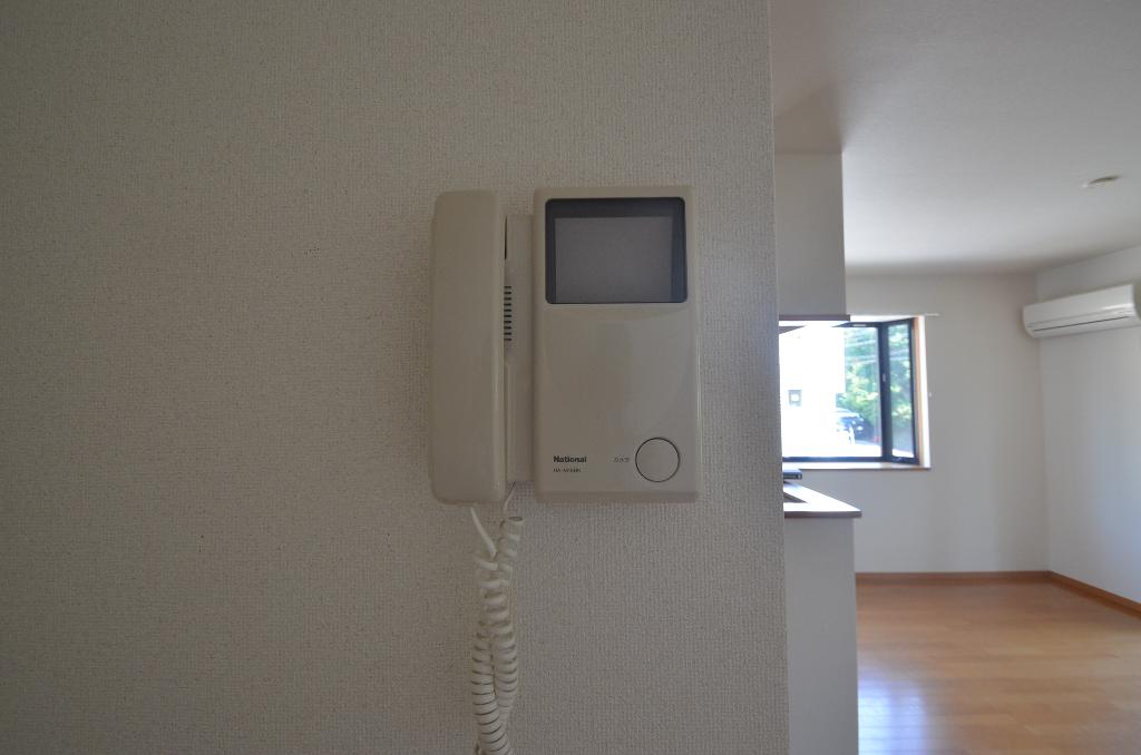 セキュリティ　カメラ付インターホン