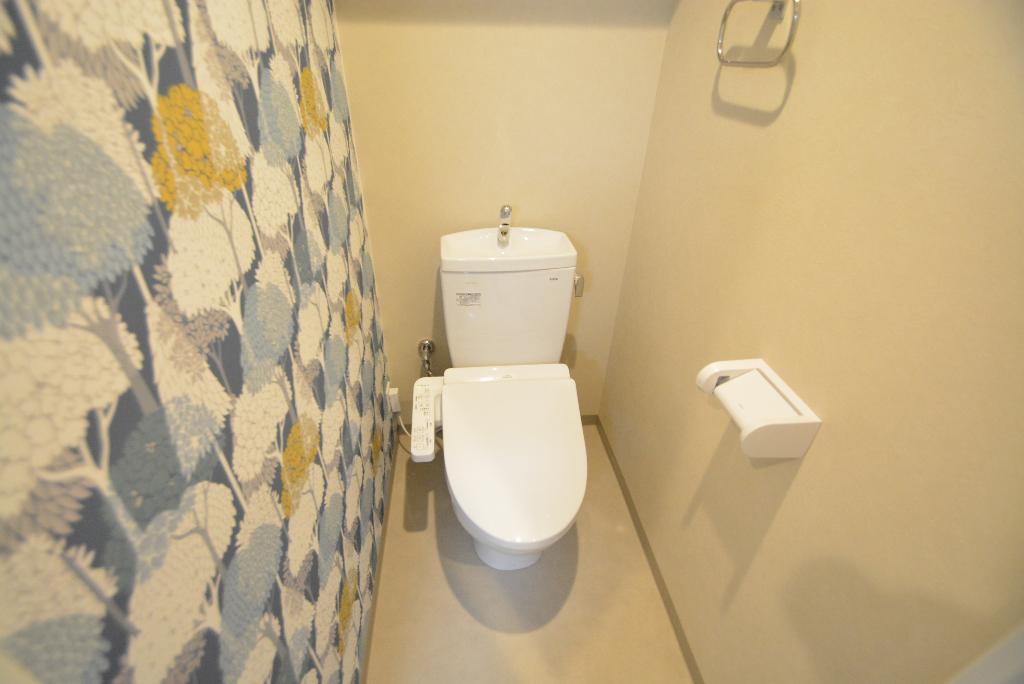 トイレ　シャワー付トイレ