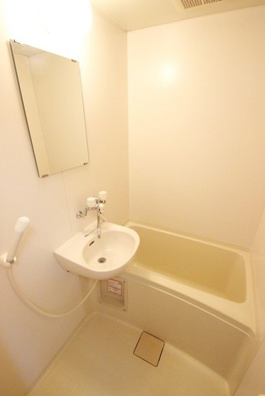 バス・シャワールーム　※現状優先