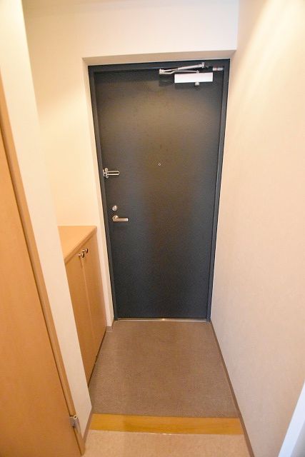 玄関　ルラシオン岡山奉還町