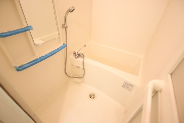 バス・シャワールーム　別室の参考写真です。※現況優先