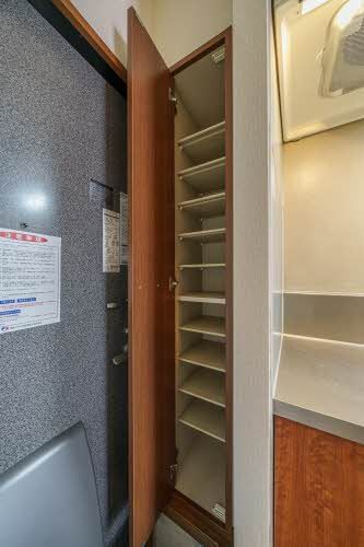 収納　シューズボックス