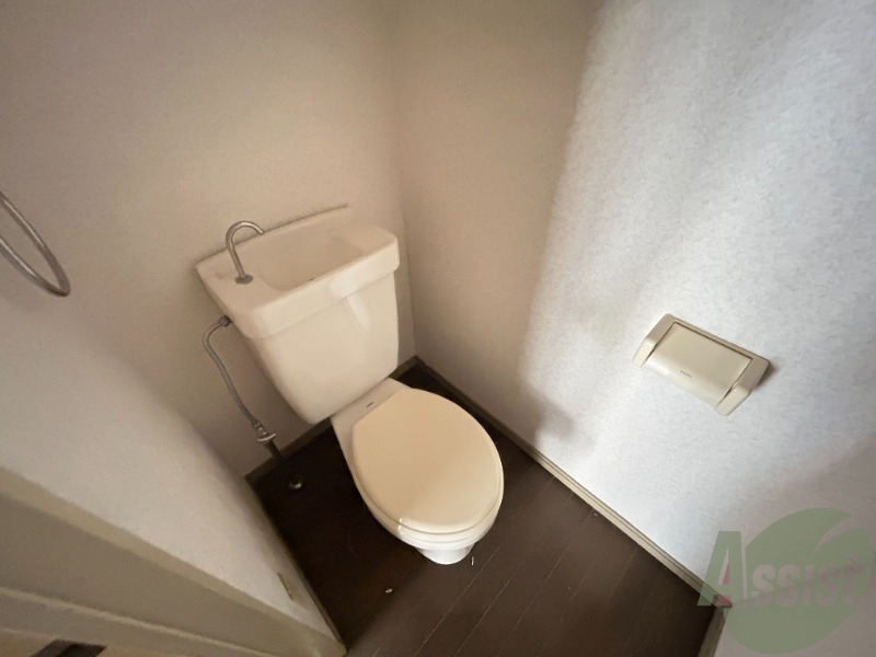 トイレ　トイレはこちらになります。清潔を保ちましょう。