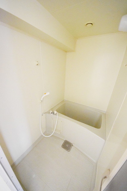 バス・シャワールーム　～今日も一日お疲れ様です～