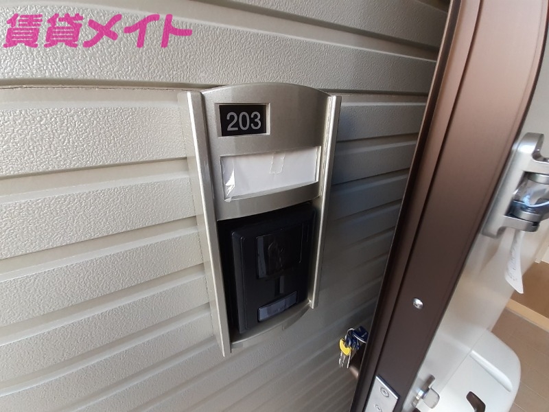 セキュリティ　同型タイプ画像