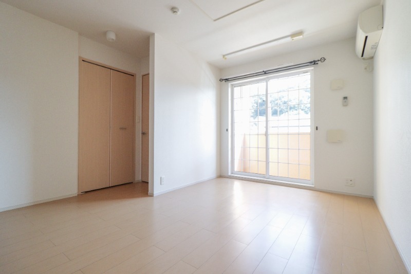 居室・リビング　図面と現状に相違がある場合には現状を優先