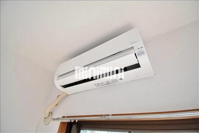 その他設備　暑い夏も寒い冬もエアコンで快適に過ごせます