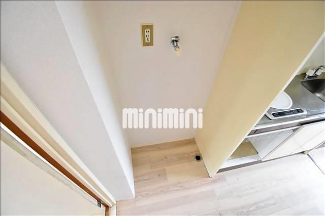 洗面設備　洗濯機置場