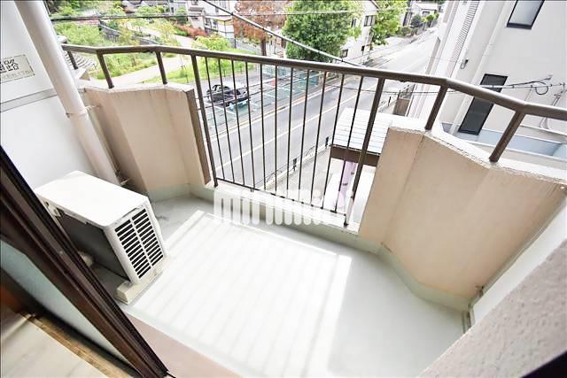 バルコニー　ベランダ