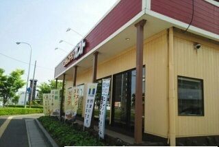 飲食店　ガストさん（飲食店）まで500m