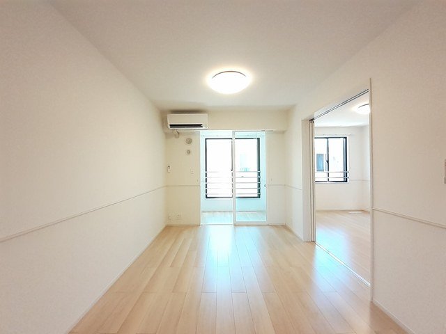 居室・リビング　ゆったりとしたリビングです