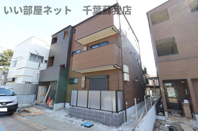 建物外観　先行申込受付中！完成が楽しみですね♪