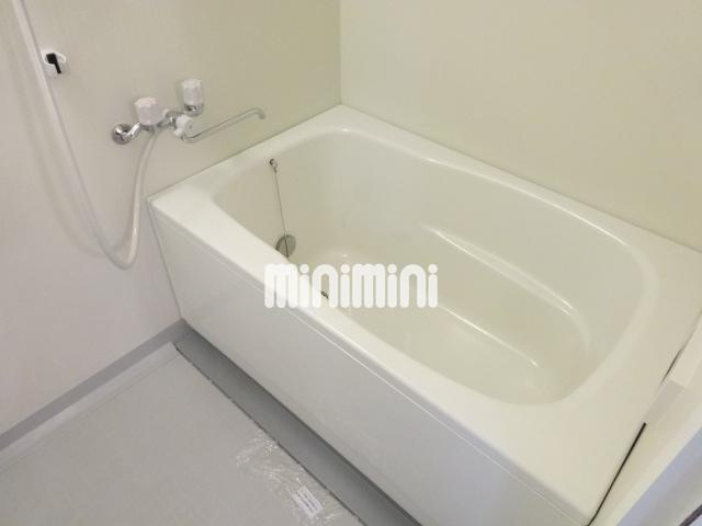 バス・シャワールーム　ゆっくりできるお風呂ですね