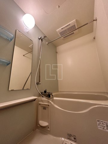 バス・シャワールーム　プレサンスタワー北浜　バスルーム