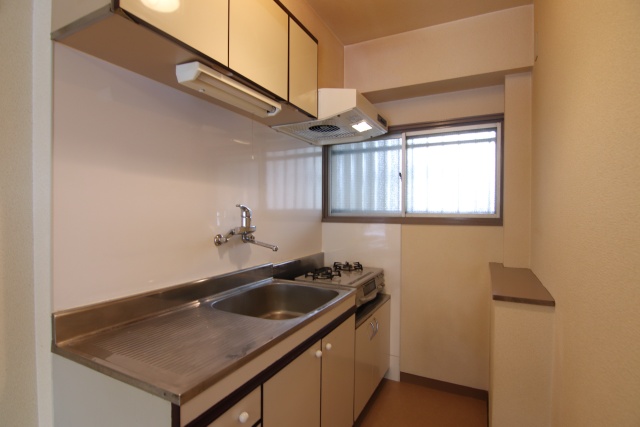 キッチン　別室の参考写真です。※現況優先