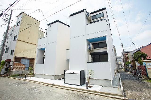 建物外観　シンプルな外観です。