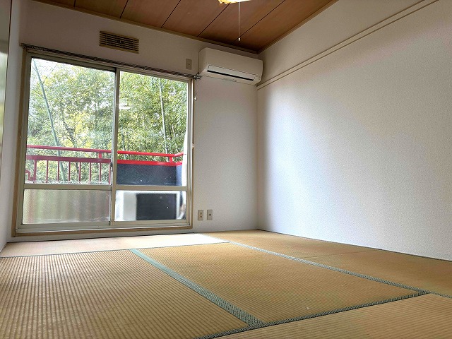 居室・リビング　和室（西側）